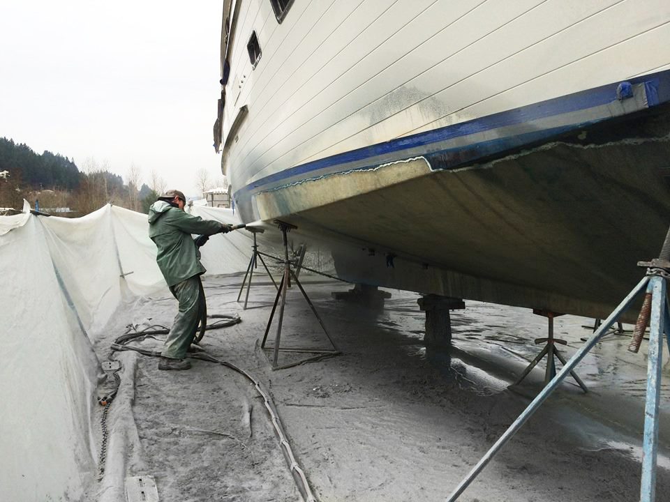 Marine Dustless Blasting